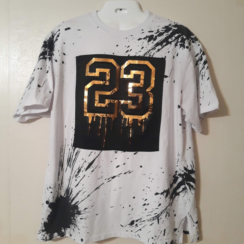 Bare fox KING #23  Tshirt shirt